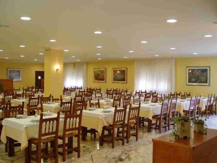 Hotel Dinajan Vilanova de Arousa Exterior foto