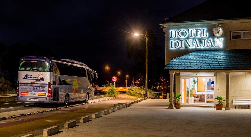 Hotel Dinajan Vilanova de Arousa Exterior foto